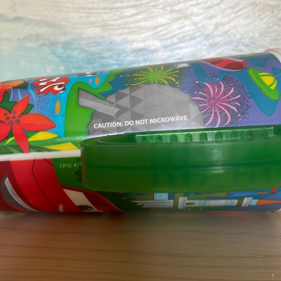 WALT DISNEY WORLD mug green white Buzz Dory Nemo Lightening McQueen EUC - Picture 6 of 6